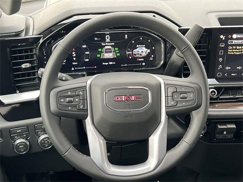 New 2026 GMC Sierra 1500 Elevation image 12