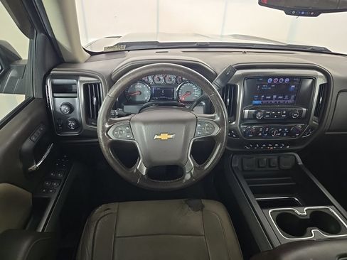 Used 2016 Chevrolet Silverado 1500 LTZ Z71 w/ LTZ Plus Package AWD/4WD image 11
