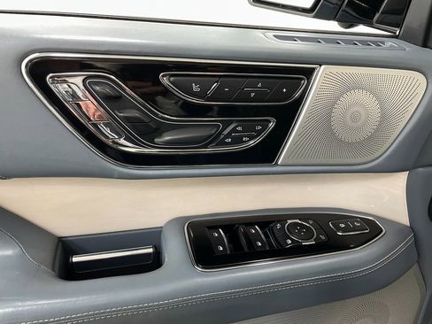 Used 2019 Lincoln Navigator Black Label image 29