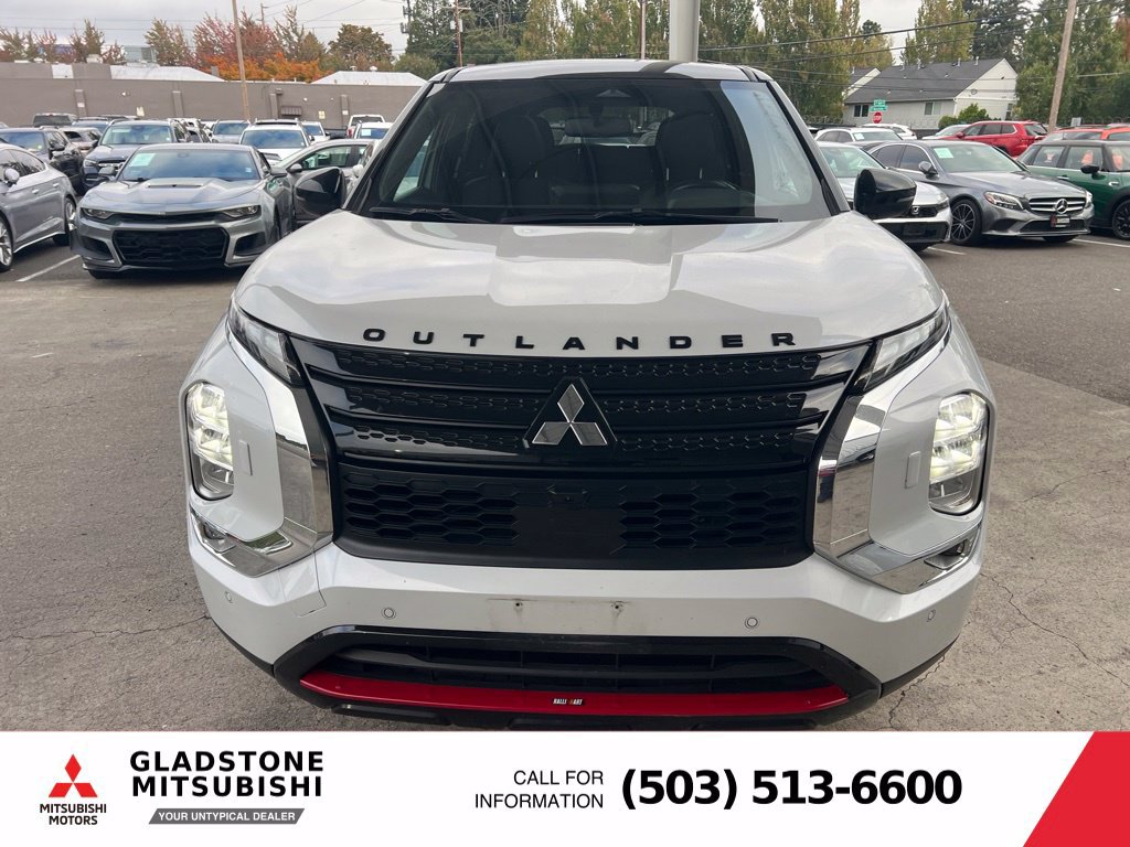 Used 2024 Mitsubishi Outlander SE Black Edition AWD/4WD image 4