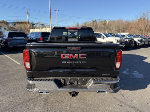 New 2026 GMC Sierra 1500 SLE w/ X31 Off-Road Package image 4