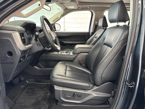 Used 2024 Ford Expedition XLT AWD/4WD image 15