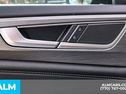 Used 2024 Volkswagen Atlas Cross Sport SE image 49