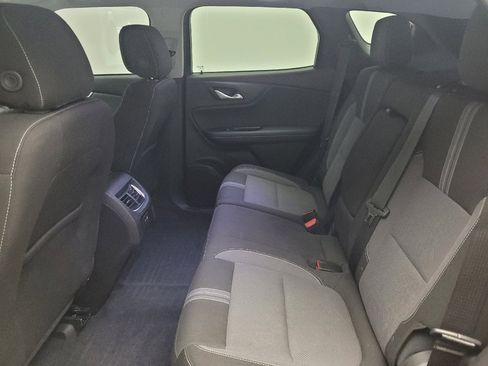 Used 2024 Chevrolet Blazer LT w/ Convenience Package FWD image 18