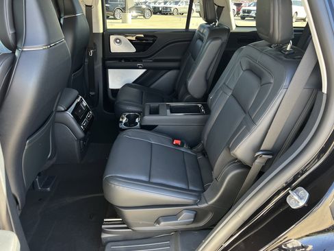 New 2026 Lincoln Aviator Reserve image 28