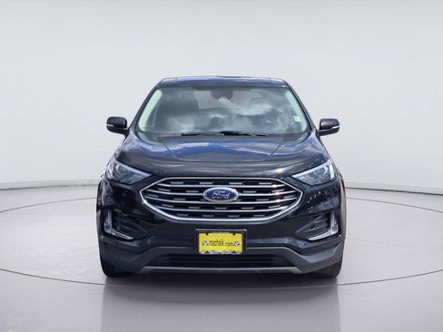 Used 2023 Ford Edge Titanium w/ Class II Trailer Tow Package AWD/4WD image 2