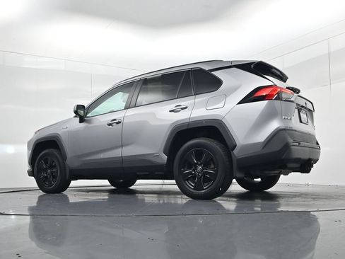 Used 2021 Toyota RAV4 XLE w/ Convenience Package AWD/4WD image 44
