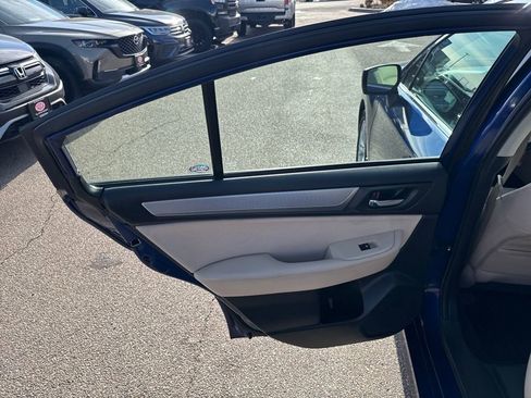 Used 2015 Subaru Legacy 2.5i Premium w/ Moonroof Package image 37