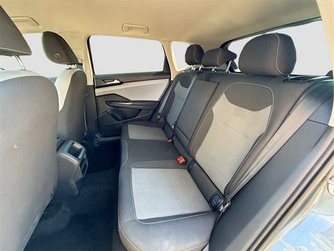 Used 2022 Volkswagen Taos S image 26