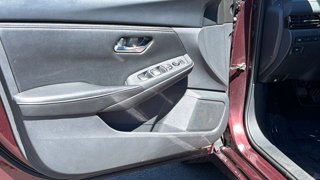 Used 2023 Nissan Sentra SV FWD image 23