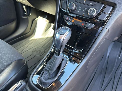 Used 2019 Buick Encore Preferred AWD/4WD image 19