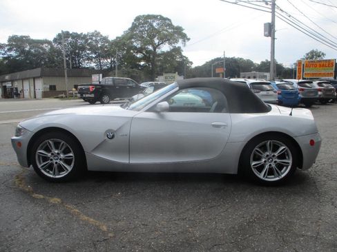 Used 2005 BMW Z4 3.0i image 6