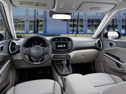 New 2025 Kia Soul LX image 14