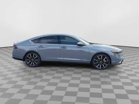 New 2026 Honda Accord Touring image 9