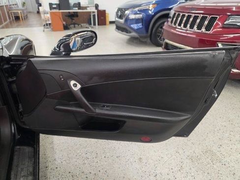 Used 2009 Chevrolet Corvette Convertible w/ Preferred Equipment Group RWD image 35