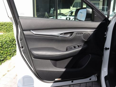 Certified 2025 INFINITI QX55 Luxe w/ Cargo Package image 12