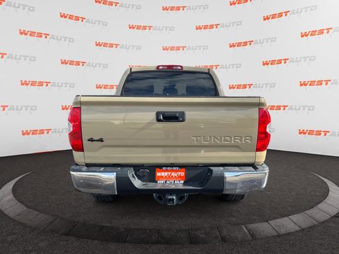 Used 2019 Toyota Tundra SR5 w/ SR5 Upgrade Package image 4