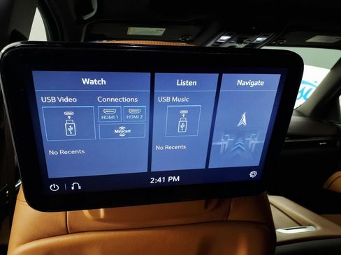Used 2021 Cadillac Escalade Premium Luxury RWD image 14