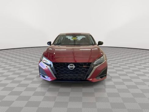 Certified 2024 Nissan Altima 2.0 SR image 4