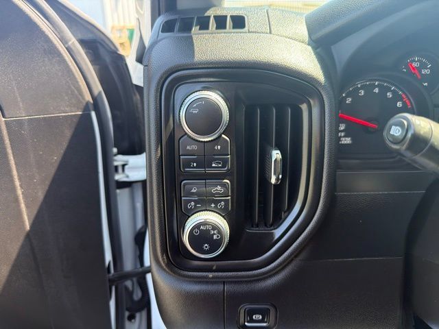 Used 2024 GMC Sierra 1500 Pro w/ Pro Value Package AWD/4WD image 25