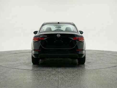 Used 2025 Nissan Sentra SV image 7