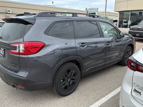 Used 2023 Subaru Ascent Onyx Edition Limited AWD/4WD image 6
