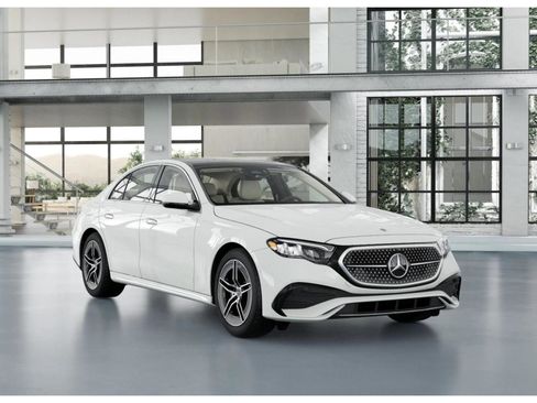 New 2026 Mercedes-Benz E 350 4MATIC Sedan image 10