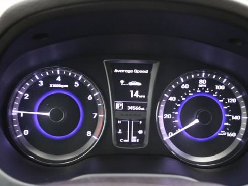 Used 2013 Hyundai Azera LIMITED image 19