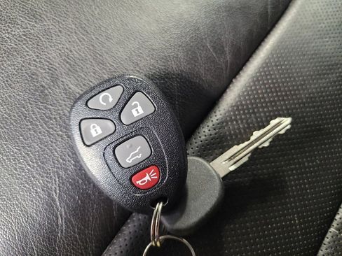 Used 2017 Chevrolet Traverse Premier AWD/4WD image 32