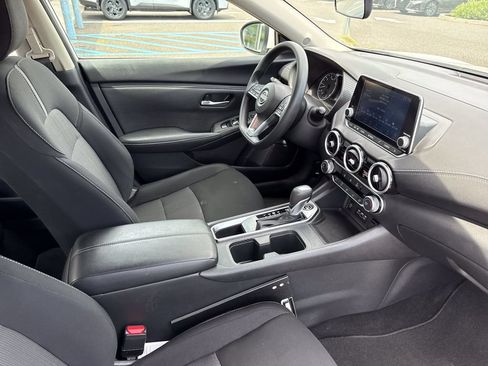 Certified 2025 Nissan Sentra SV FWD image 24