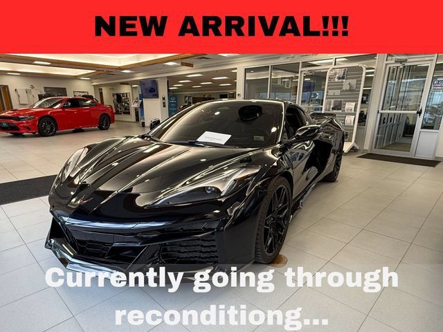 Used 2026 Chevrolet Corvette Z06 w/ Battery Protection Package RWD image 1