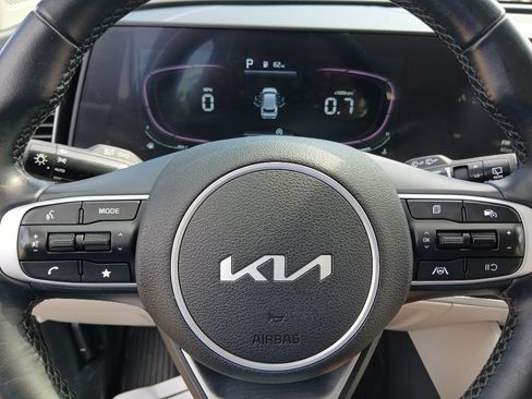 Used 2024 Kia Sportage EX FWD image 14
