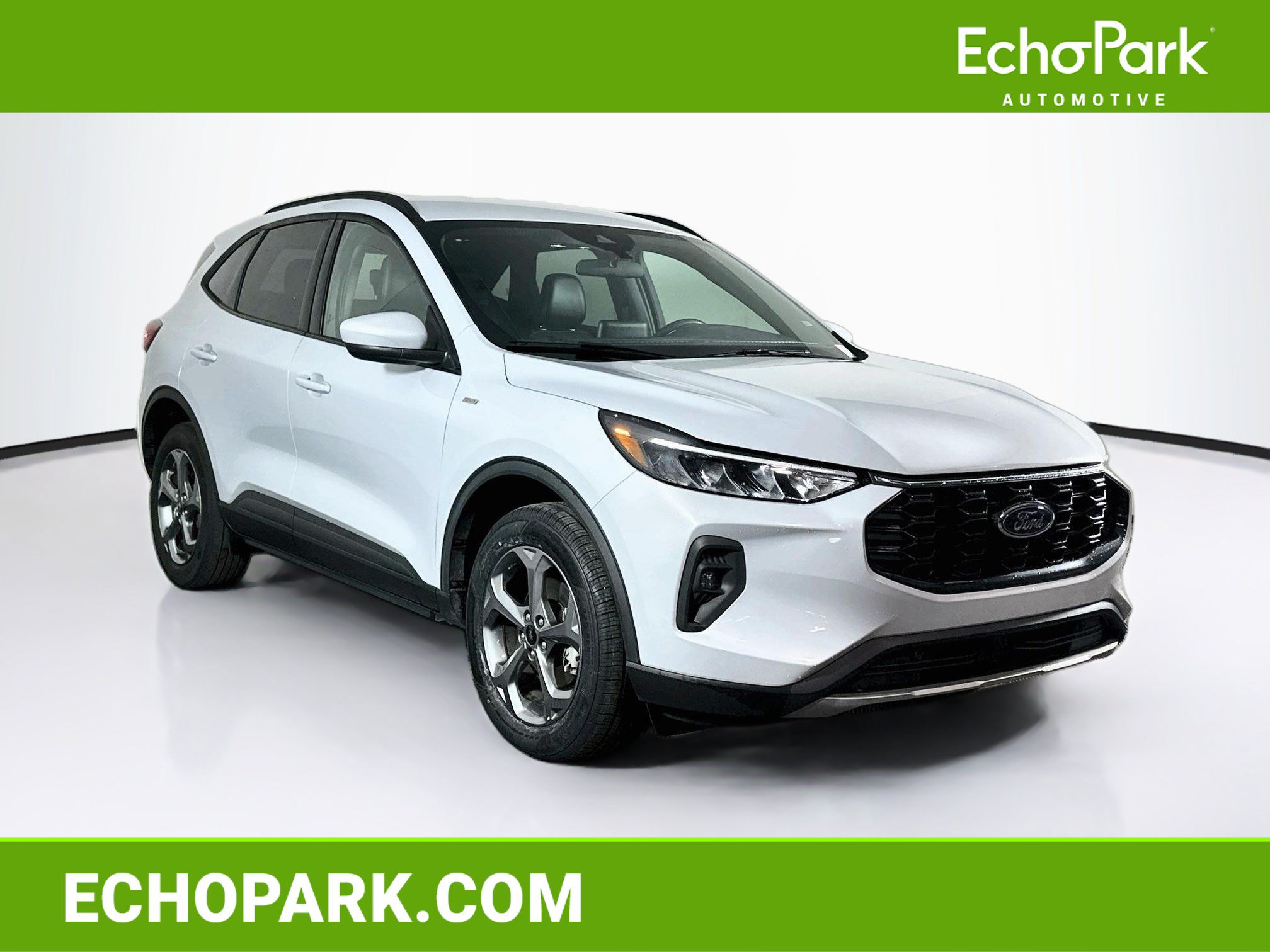 Used 2025 Ford Escape ST-Line Select AWD/4WD image 1