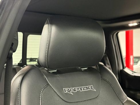 Used 2018 Ford F150 Raptor w/ Equipment Group 802A Luxury AWD/4WD image 46