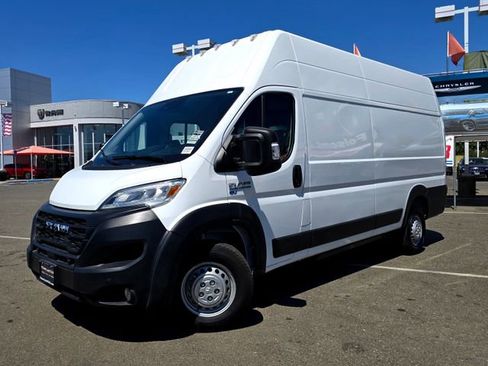 New 2025 RAM ProMaster 3500 FWD image 3