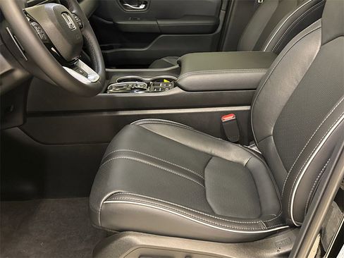 New 2025 Honda Pilot Elite image 21