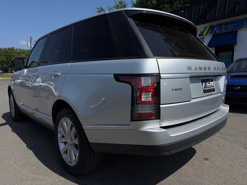 Used 2017 Land Rover Range Rover HSE AWD/4WD image 3