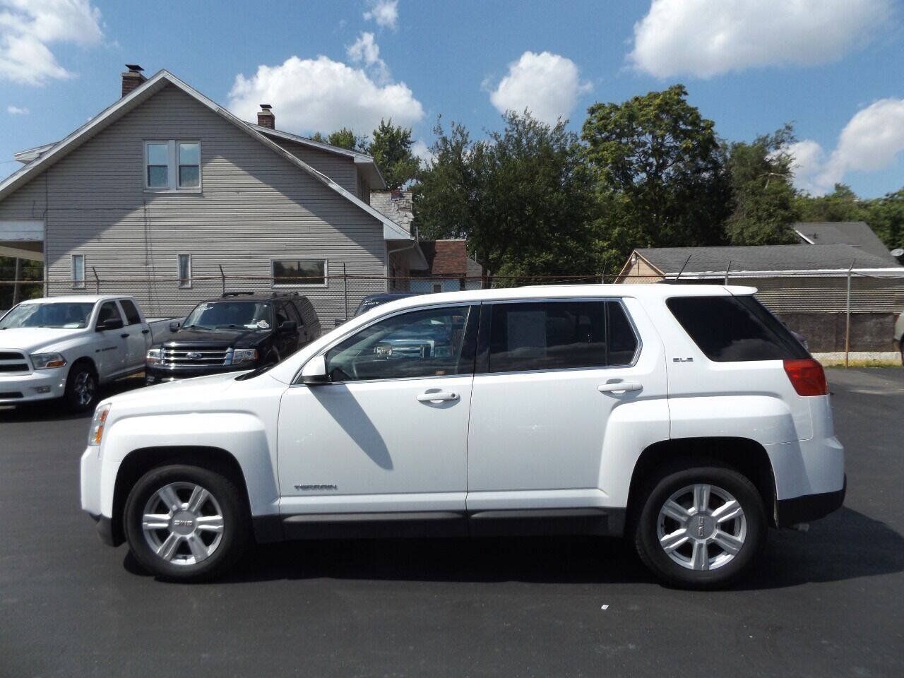 Used 2015 GMC Terrain SLE AWD/4WD image 10