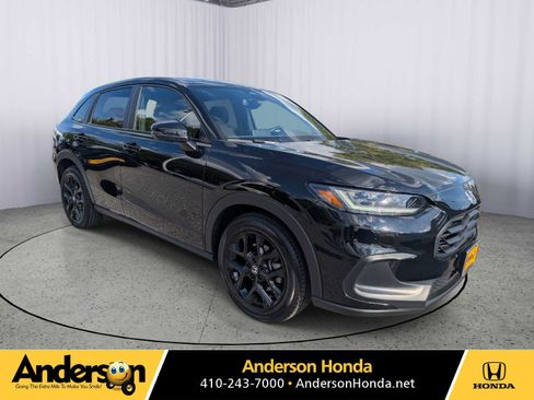 Used 2024 Honda HR-V Sport image 1