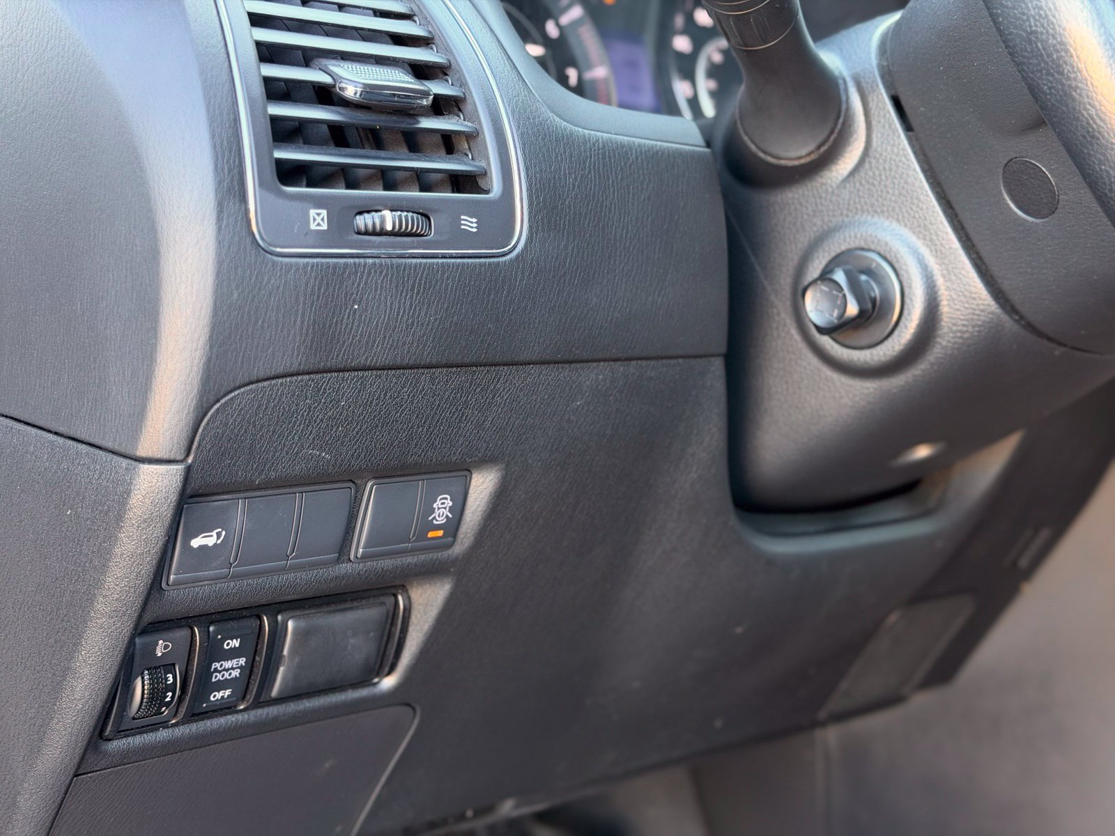 Used 2019 Nissan Armada SV w/ Driver Package RWD image 23