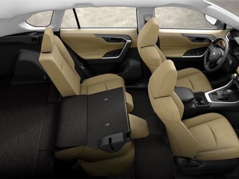New 2025 Toyota RAV4 LE image 22