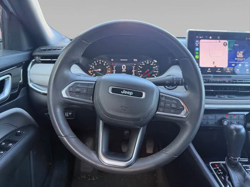 Used 2023 Jeep Compass Limited AWD/4WD image 13