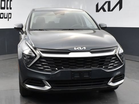 Certified 2025 Kia Sportage LX AWD/4WD image 8