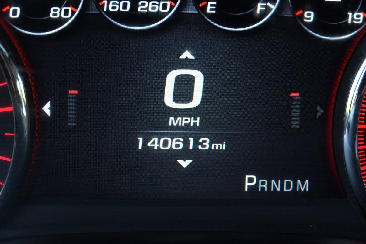 Used 2015 GMC Yukon Denali w/ Open Road Package AWD/4WD image 42