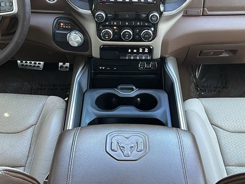 Used 2019 RAM 1500 Laramie image 43