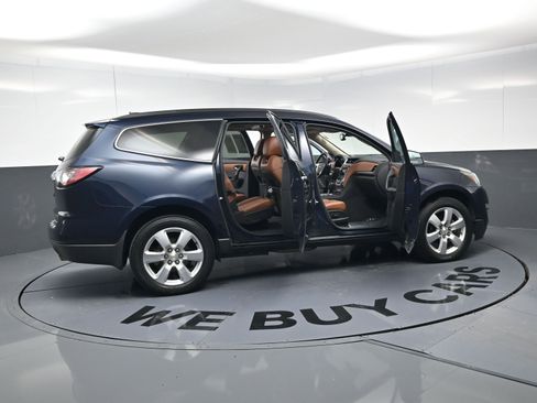 Used 2017 Chevrolet Traverse Premier image 26
