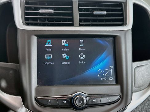 Used 2017 Chevrolet Sonic LT FWD image 19