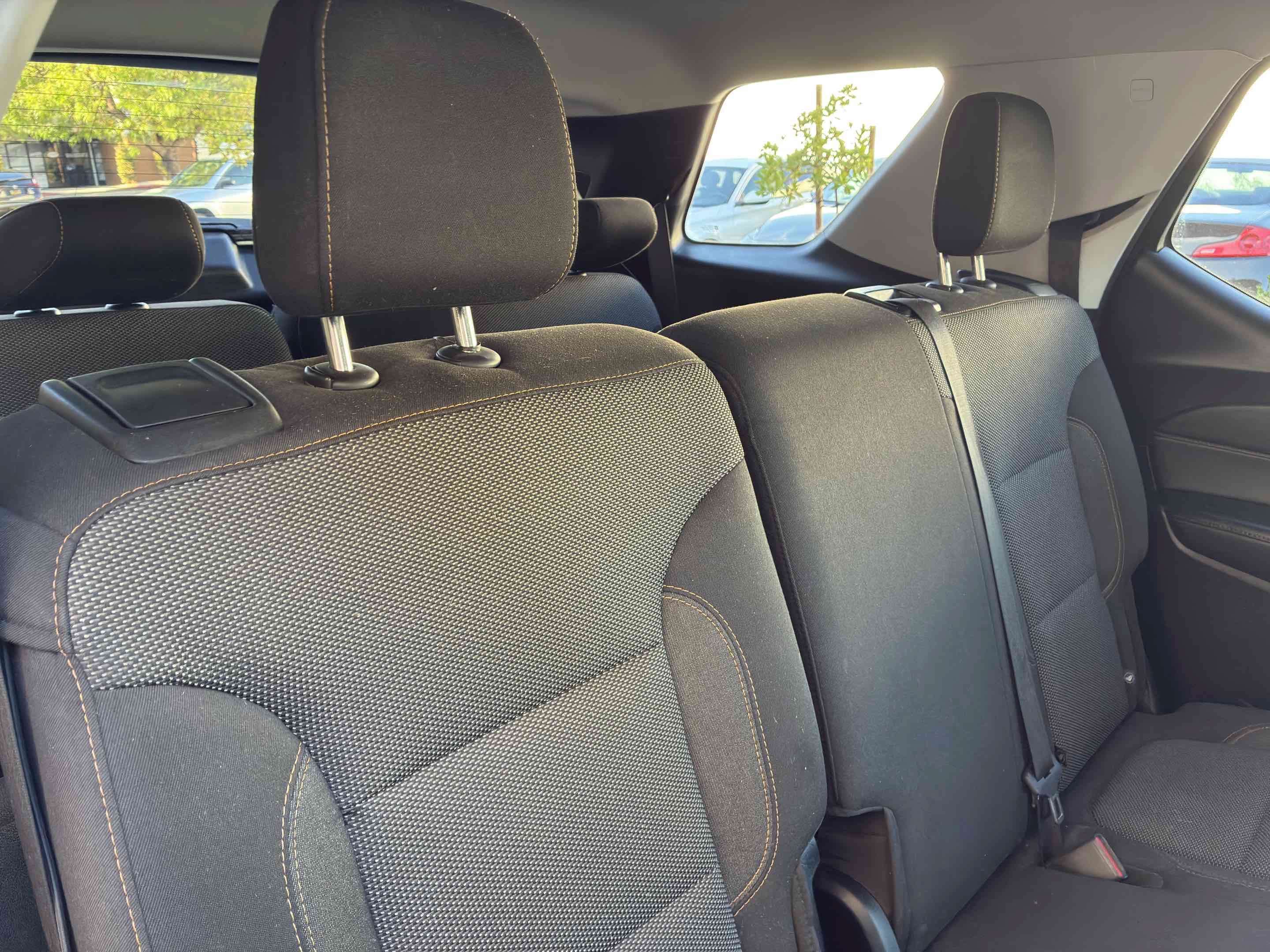 Used 2018 Chevrolet Traverse LT FWD image 47