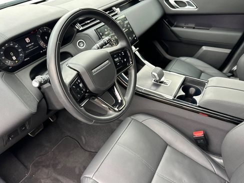 Used 2026 Land Rover Range Rover Velar Dynamic SE image 5