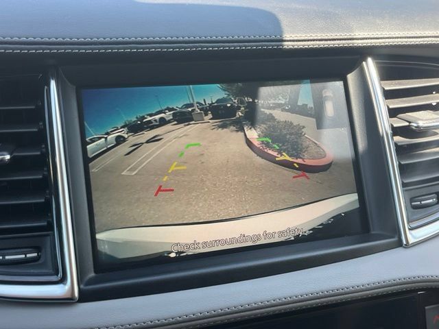 Certified 2023 INFINITI QX50 Luxe FWD image 14